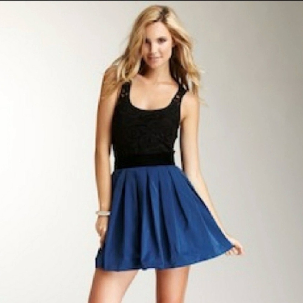 BB Dakota Blue Pleated A-Line Skirt with Black Waistband
